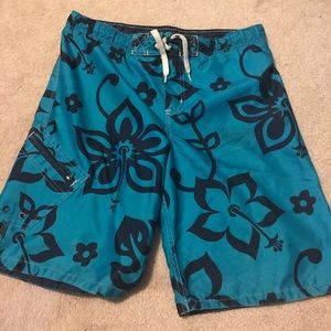 Men’s Cherokee swim trunks
